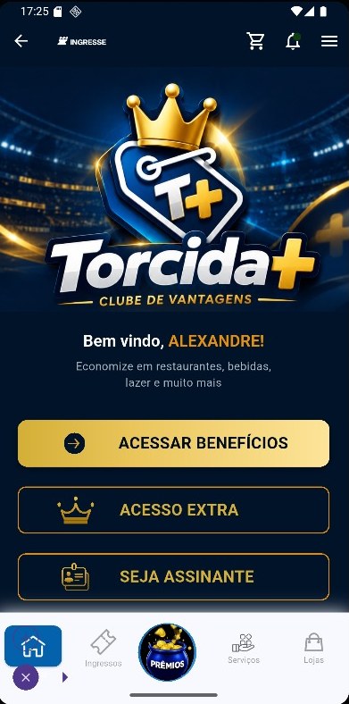 Tela do aplicativo Torcida+ dentro de um celular